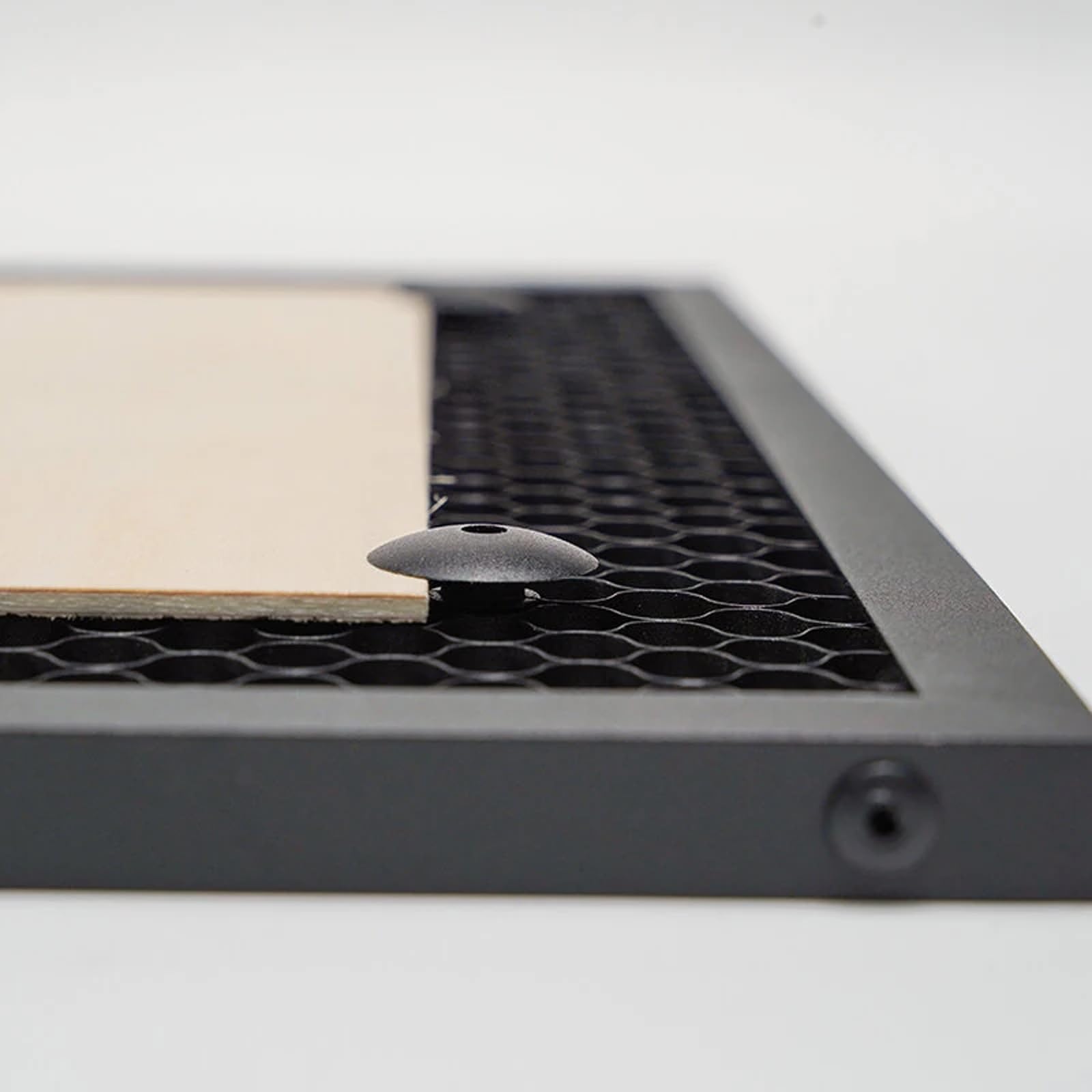 ATOMSTACK F4N 15.7x15.7 Inch A - Honeycomb Laser Bed review and price